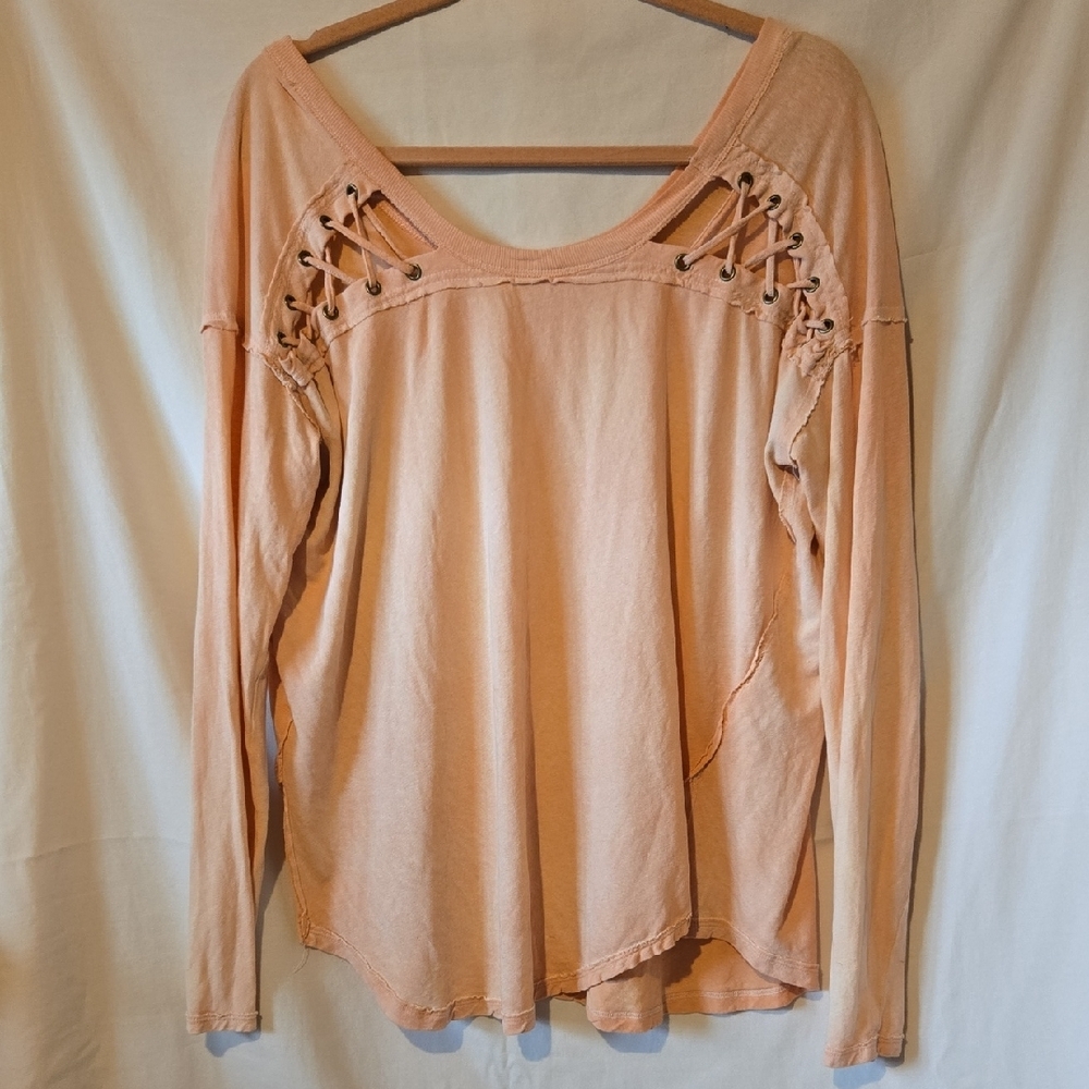 We The Free "First Love" Long Sleeve Oversize Top In Peach Womens Medium